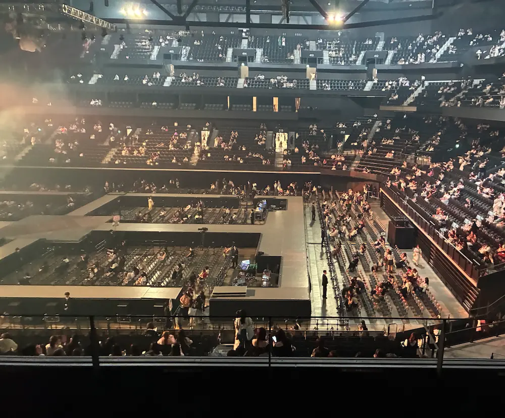 ららアリーナ 東京ベイ 3階スタンド席からの見え方 下手側 ジャニーズ